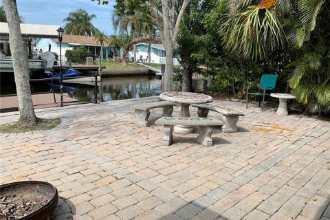 Villa ou maison à vendre à Hudson, Floride: 2 chambres, 74.32 m2 № 1762172 - photo 6