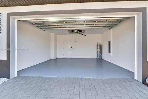 Casa en venta en Lehigh Acres, Florida, 3 dormitorios, 128.48 m2 № 2066521 - foto 23