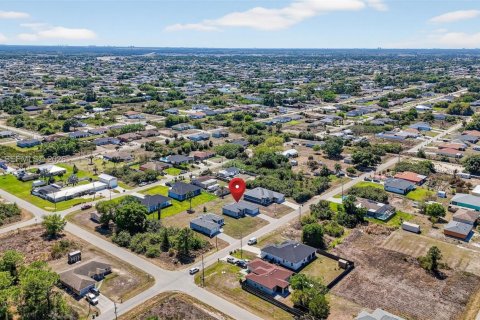 Casa en venta en Lehigh Acres, Florida, 3 dormitorios, 128.48 m2 № 2066521 - foto 8