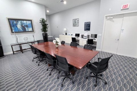 Купить кондоминиум в Авентура, Флорида 2 спальни, 100.06м2, № 1991766 - фото 11