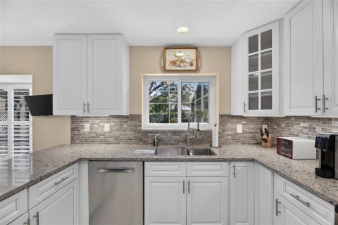 Casa en venta en Bradenton, Florida, 3 dormitorios, 192.87 m2 № 2430775 - foto 22