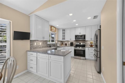 Casa en venta en Bradenton, Florida, 3 dormitorios, 192.87 m2 № 2430775 - foto 18