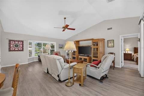 Casa en venta en Bradenton, Florida, 3 dormitorios, 192.87 m2 № 2430775 - foto 12