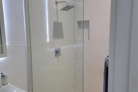 Купить кондоминиум в Дорал, Флорида 3 спальни, 156.91м2, № 2019462 - фото 7