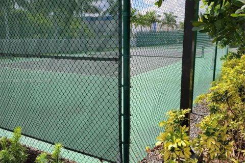 Купить кондоминиум в Дорал, Флорида 3 спальни, 156.91м2, № 2019462 - фото 22