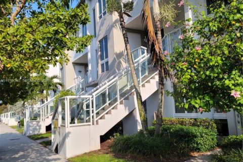 Купить кондоминиум в Дорал, Флорида 3 спальни, 156.91м2, № 2019462 - фото 2