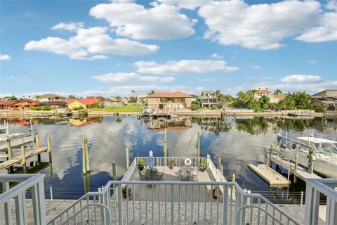 Casa en venta en New Port Richey, Florida, 3 dormitorios, 274.43 m2 № 1831215 - foto 8