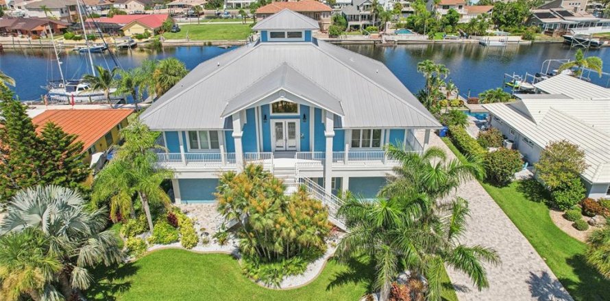 Villa ou maison à New Port Richey, Floride 3 chambres, 274.43 m2 № 1831215