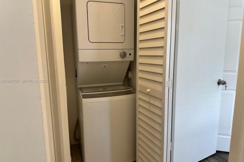 Copropriété à louer à Deerfield Beach, Floride: 2 chambres, 74.97 m2 № 1991996 - photo 4