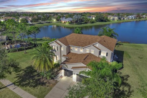 Casa en Apollo Beach, Florida 4 dormitorios, 326.92 m2 № 2140776