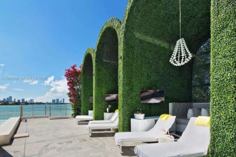 Condominio en venta en Miami Beach, Florida, 1 dormitorio, 83.43 m2 № 2244429 - foto 15