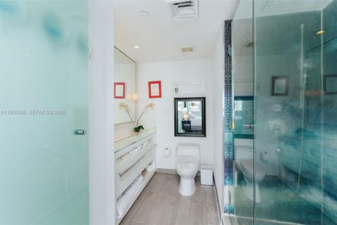 Condominio en venta en Miami Beach, Florida, 1 dormitorio, 83.43 m2 № 2244429 - foto 6