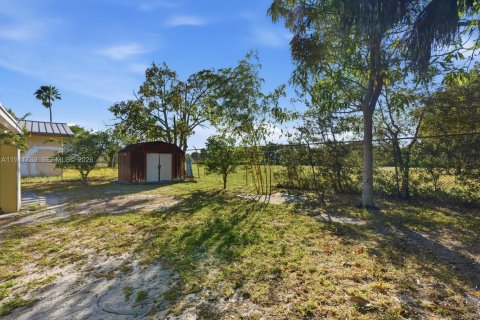 House in Fort Lauderdale, Florida 2 bedrooms, 57.79 sq.m. № 2032430 - photo 22