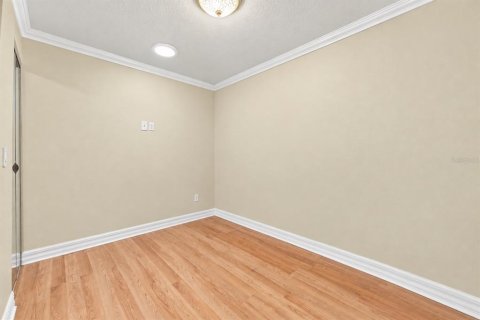 House in Clermont, Florida 3 bedrooms, 171.22 sq.m. № 2409980 - photo 26