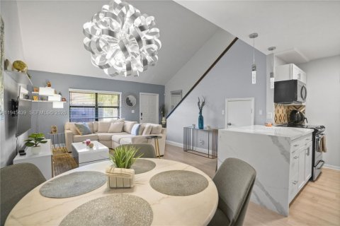 Таунхаус в Дейви, Флорида 2 спальни, 110.37м2 № 2004776