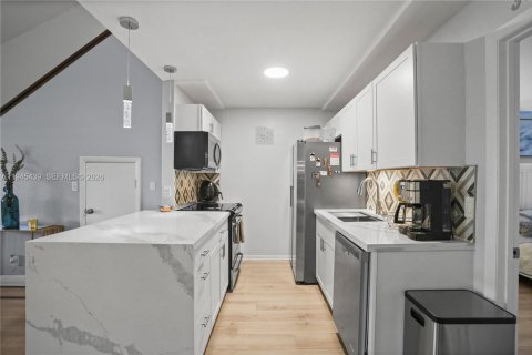 Снять в аренду таунхаус в Дейви, Флорида 2 спальни, 110.37м2, № 2004776 - фото 29