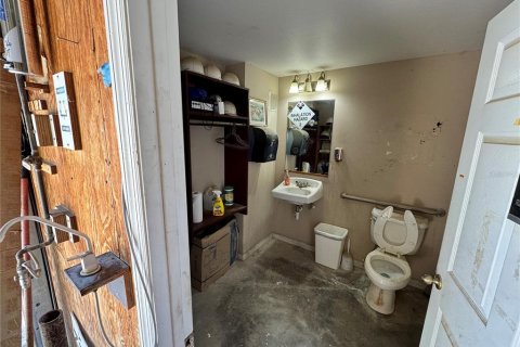 Commercial property in Sebring, Florida № 2233022 - photo 27