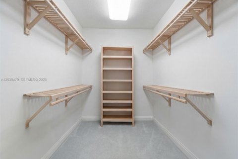 Купить виллу или дом в Пайнкрест, Флорида 5 спален, 356.37м2, № 2086954 - фото 14