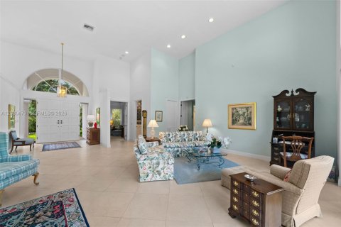 Купить виллу или дом в Пайнкрест, Флорида 5 спален, 356.37м2, № 2086954 - фото 4