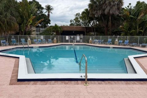 Copropriété à vendre à Lauderdale Lakes, Floride: 2 chambres, 87.7 m2 № 2090509 - photo 17