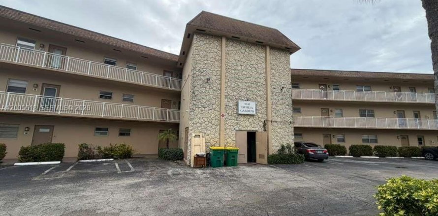 Condo à Lauderdale Lakes, Floride, 2 chambres № 2090509