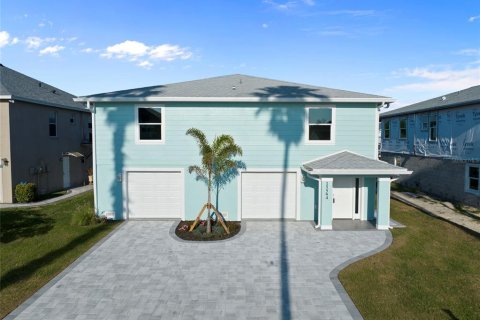Casa en Hudson, Florida 3 dormitorios, 197.6 m2 № 2118159
