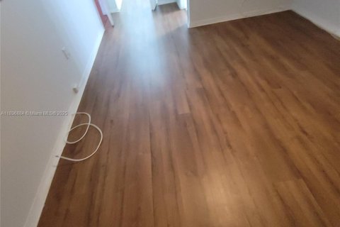 Copropriété à vendre à Pembroke Pines, Floride: 3 chambres, 98.29 m2 № 1947854 - photo 15