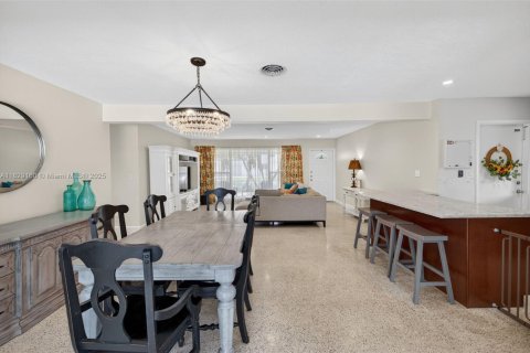 Villa ou maison à vendre à Plantation, Floride: 3 chambres, 192.31 m2 № 1802687 - photo 14