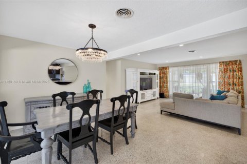 Villa ou maison à vendre à Plantation, Floride: 3 chambres, 192.31 m2 № 1802687 - photo 20