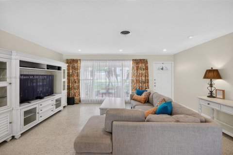Villa ou maison à vendre à Plantation, Floride: 3 chambres, 192.31 m2 № 1802687 - photo 10