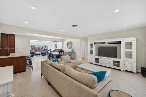 Villa ou maison à vendre à Plantation, Floride: 3 chambres, 192.31 m2 № 1802687 - photo 6