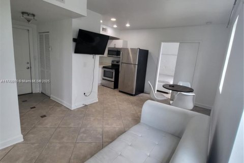 Купить кондоминиум в Майами-Бич, Флорида 2 спальни, 64.1м2, № 2042964 - фото 5