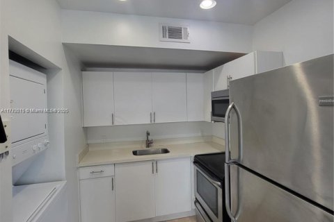 Купить кондоминиум в Майами-Бич, Флорида 2 спальни, 64.1м2, № 2042964 - фото 7