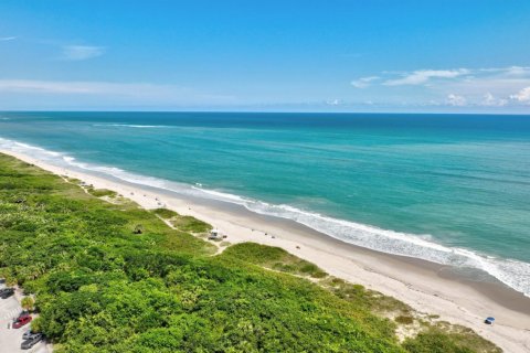 Casa en alquiler en Hutchinson Island South, Florida, 4 dormitorios, 221.11 m2 № 1100310 - foto 1