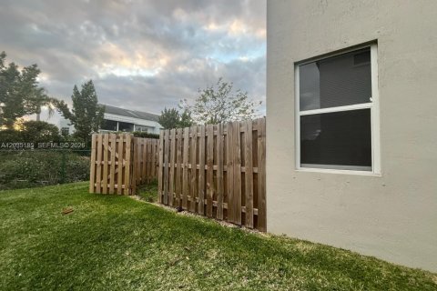 Touwnhouse à vendre à Homestead, Floride: 3 chambres, 143.53 m2 № 2084221 - photo 6