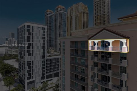 Condo in Sunny Isles Beach, Florida, 2 bedrooms  № 2392139 - photo 3