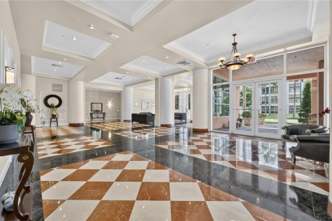 Condo in Sunny Isles Beach, Florida, 2 bedrooms  № 2392139 - photo 29