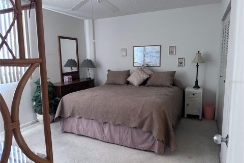 Condo in Port Charlotte, Florida, 1 bedroom  № 1900577 - photo 16