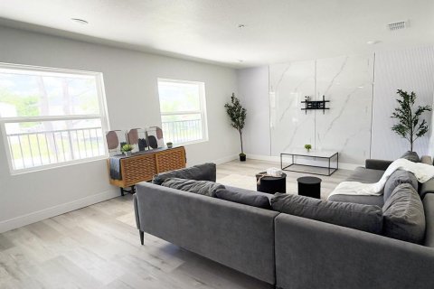 Apartment in Deltona, Florida 2 bedrooms, 79.62 sq.m. № 2223272 - photo 7