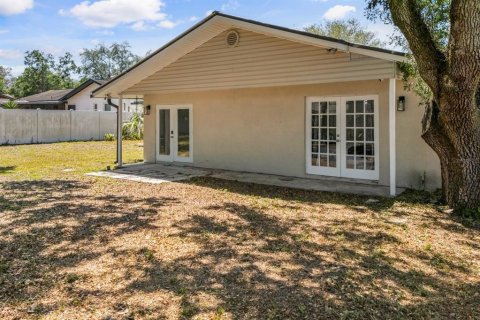Casa en venta en Tampa, Florida, 4 dormitorios, 177.91 m2 № 1637551 - foto 30