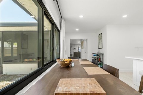 Casa en venta en Tampa, Florida, 4 dormitorios, 177.91 m2 № 1637551 - foto 20