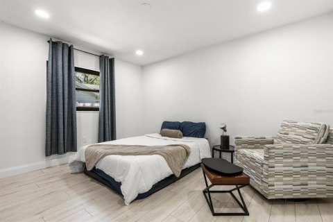 Casa en venta en Tampa, Florida, 4 dormitorios, 177.91 m2 № 1637551 - foto 14