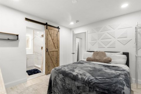 Casa en venta en Tampa, Florida, 4 dormitorios, 177.91 m2 № 1637551 - foto 22