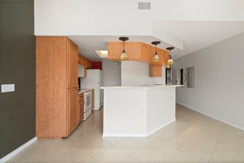 Купить кондоминиум в Пунта-Горда, Флорида 6 комнат, 129.88м2, № 1521072 - фото 9