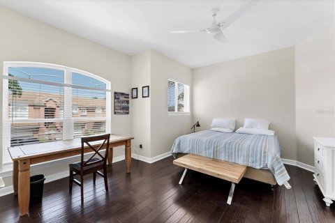 Condominio en venta en Bradenton, Florida, 4 dormitorios, 252.6 m2 № 1853130 - foto 26