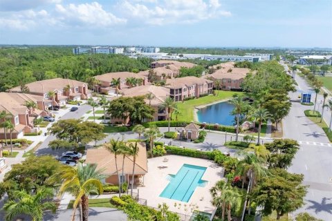 Condominio en venta en Bradenton, Florida, 4 dormitorios, 252.6 m2 № 1853130 - foto 2