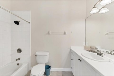 Condominio en venta en Bradenton, Florida, 4 dormitorios, 252.6 m2 № 1853130 - foto 28