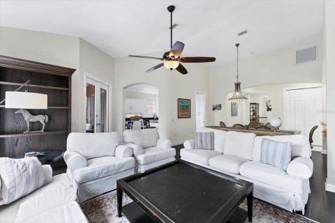 Condominio en venta en Bradenton, Florida, 4 dormitorios, 252.6 m2 № 1853130 - foto 8