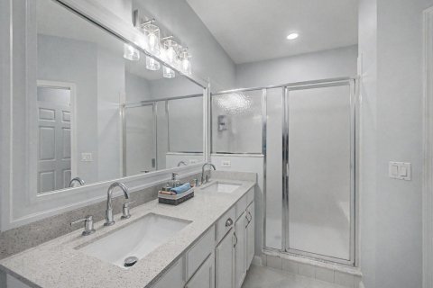 Copropriété à vendre à Port St. Lucie, Floride: 2 chambres, 121.89 m2 № 2188416 - photo 13