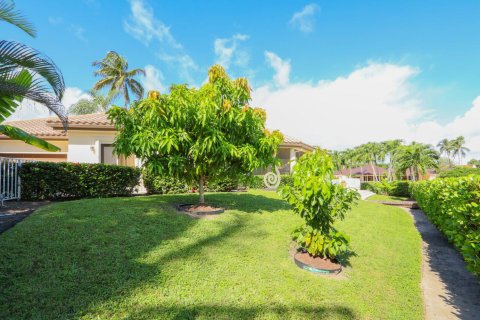 House in Palm Beach Gardens, Florida 4 bedrooms, 360.37 sq.m. № 2429799 - photo 28